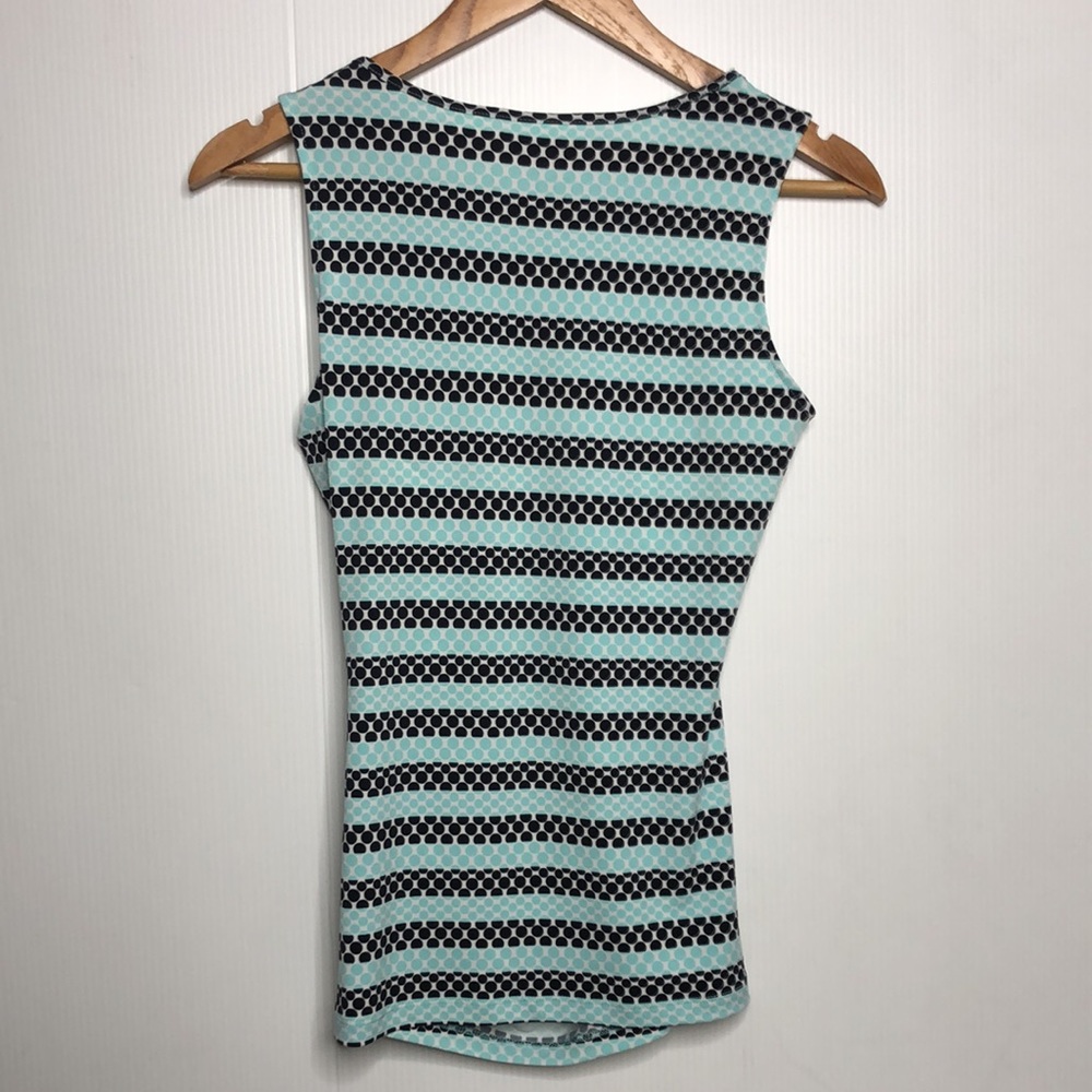 New York & Company Green Polka Dot Sleeveless Top XS NEW - Picture 4 of 8